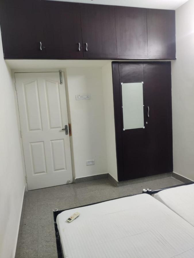Allamanda Abode Aparthotel Madras Buitenkant foto