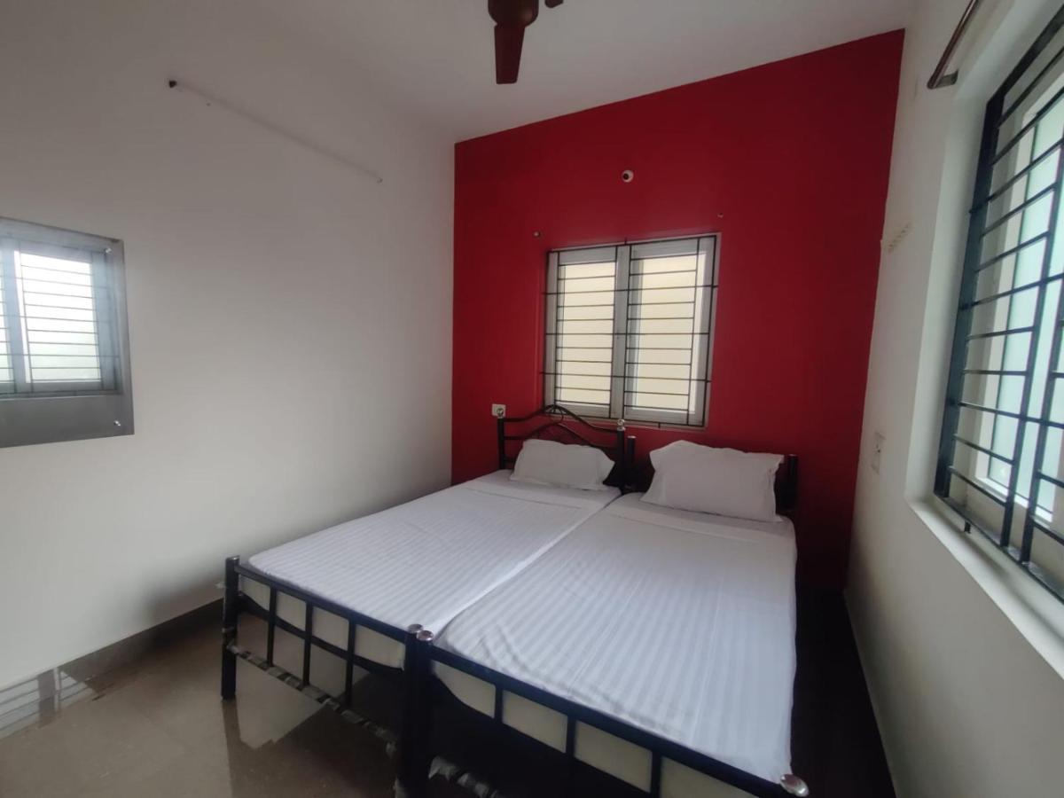 Allamanda Abode Aparthotel Madras Buitenkant foto