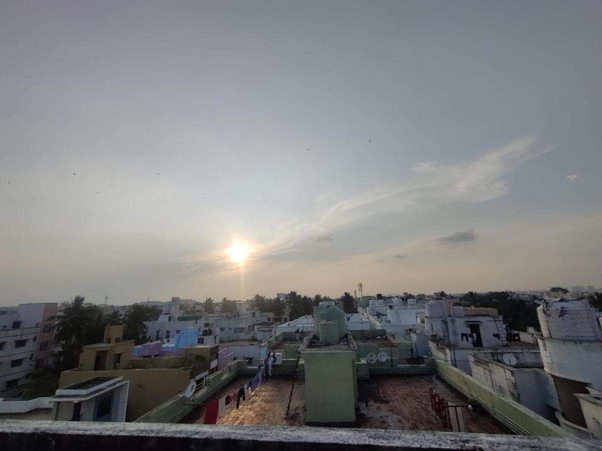 Allamanda Abode Aparthotel Madras Buitenkant foto