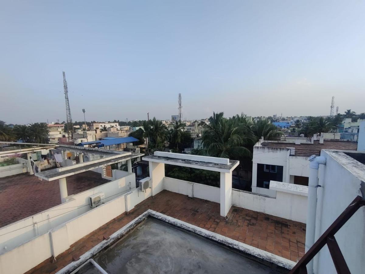 Allamanda Abode Aparthotel Madras Buitenkant foto