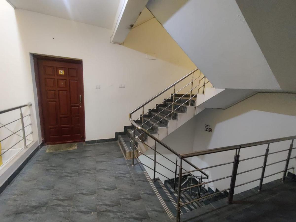 Allamanda Abode Aparthotel Madras Buitenkant foto