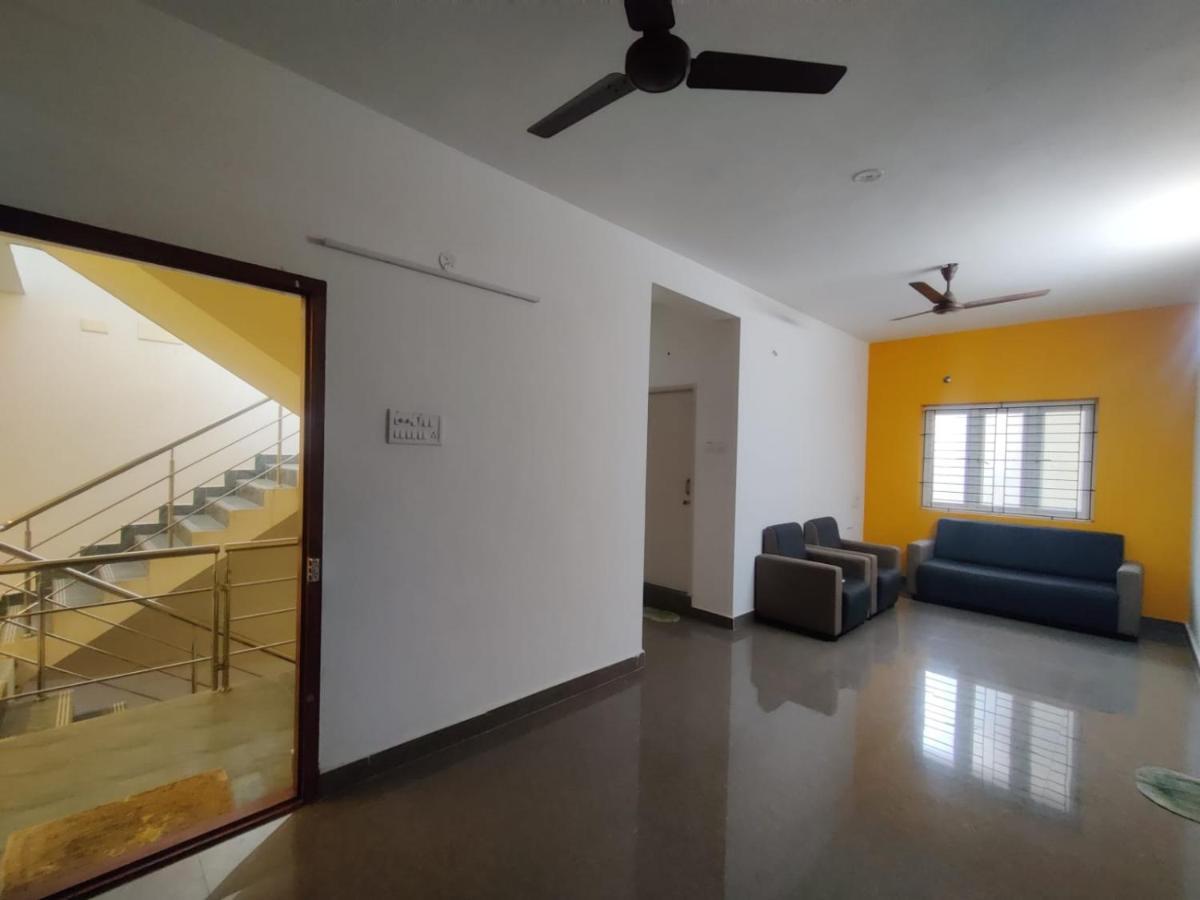 Allamanda Abode Aparthotel Madras Buitenkant foto