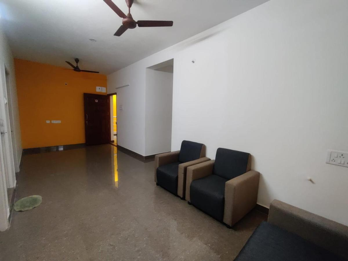 Allamanda Abode Aparthotel Madras Buitenkant foto