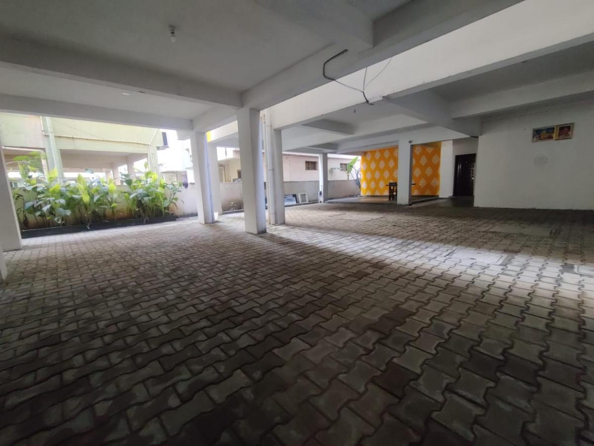 Allamanda Abode Aparthotel Madras Buitenkant foto