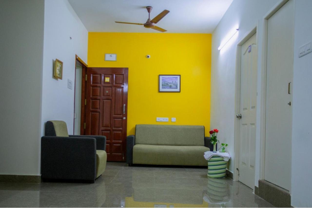Allamanda Abode Aparthotel Madras Buitenkant foto